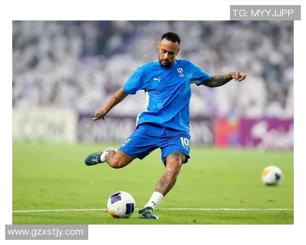 足球明星为何迟迟不敢选择退役之路深度解析与背后原因探讨